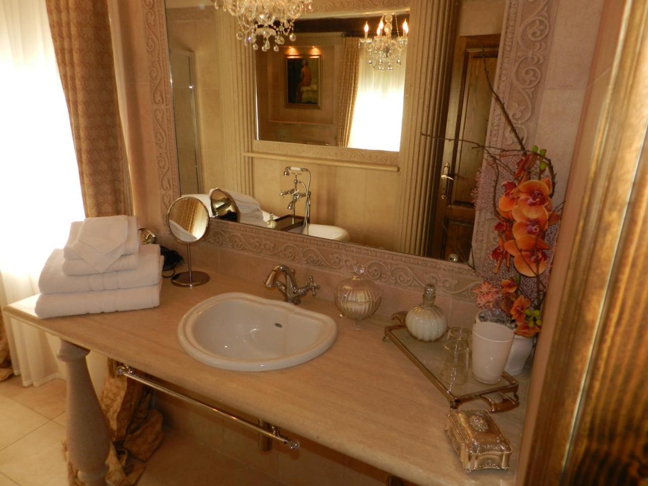 Villa Bertagni Castelnuovo di Garfagnana Phòng bức ảnh